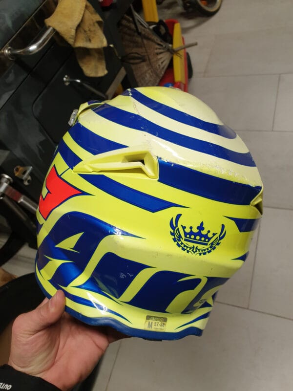 CAPACETE USADO AIROH TWIST QATAR CAIROLI - Image 8