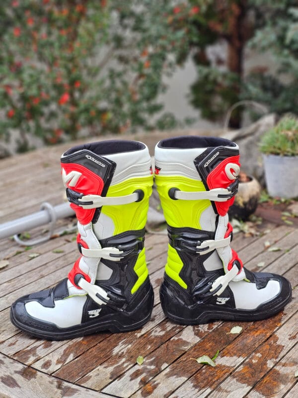 BOTAS USADAS ALPINESTARS TECH 3 BLK/WHT/RD/YELFLU - Image 5