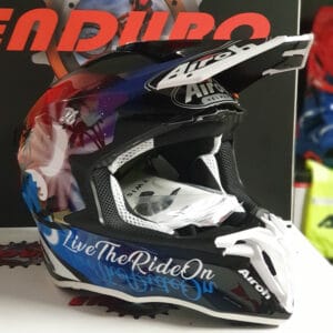 CAPACETE AIROH TWIST 2.0 LAZYBOY BLK/MULTI