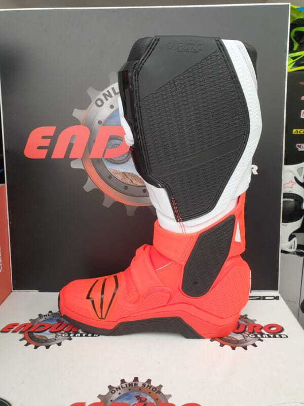 BOTAS FOX INSTINCT ORGFLU/WHT/BLK - Image 5
