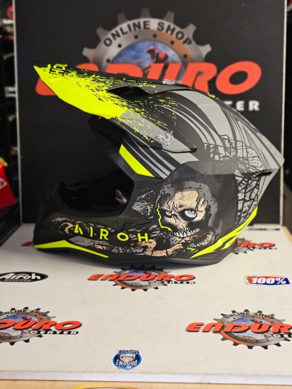CAPACETE AIROH WRAAAP DARKNESS BLK/GRY/YLWFLU - Image 4