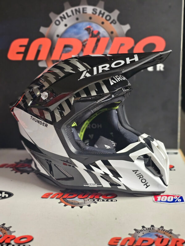 CAPACETE AIROH TWIST 3 THUNDER BLK/WHT - Image 2