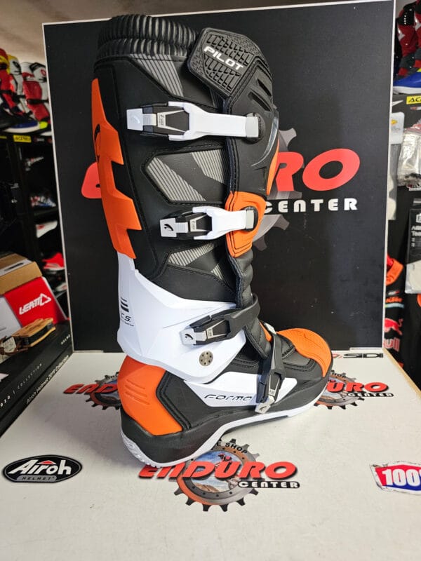 BOTAS FORMA PILOT ORG/BLK/WHT - Image 4