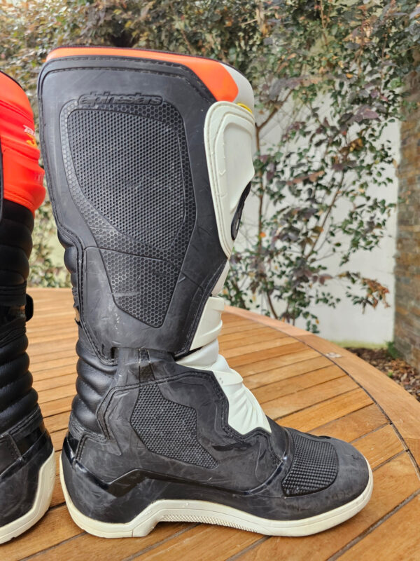BOTAS USADAS ALPINESTARS TECH 3 BLK/ORGFLU/WHT - Image 9