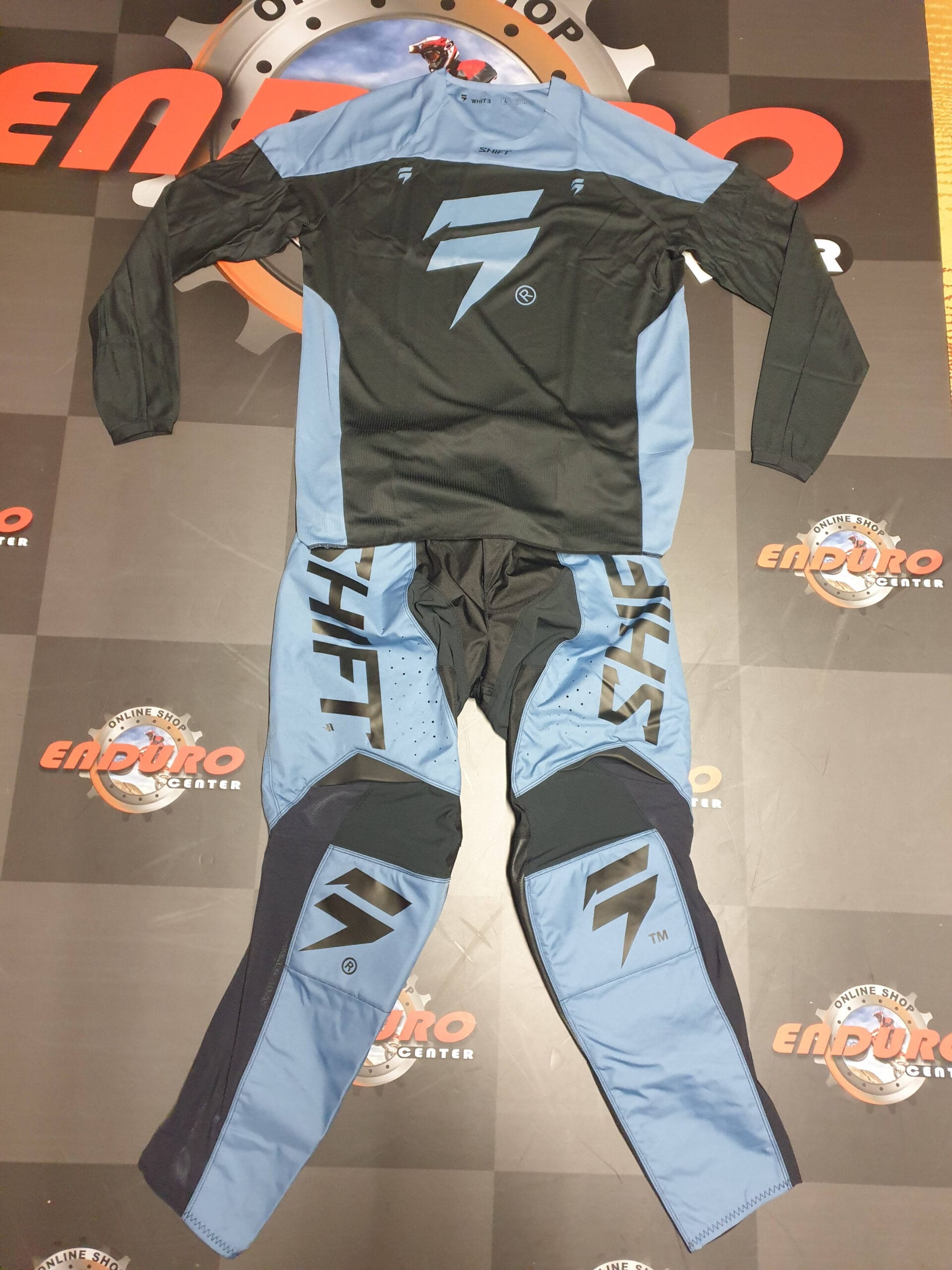 FATO SHIFT WHITE LABEL TRAC DKBLU/BLK 2 FATO SHIFT WHITE LABEL TRAC DKBLU/BLK - Image 2