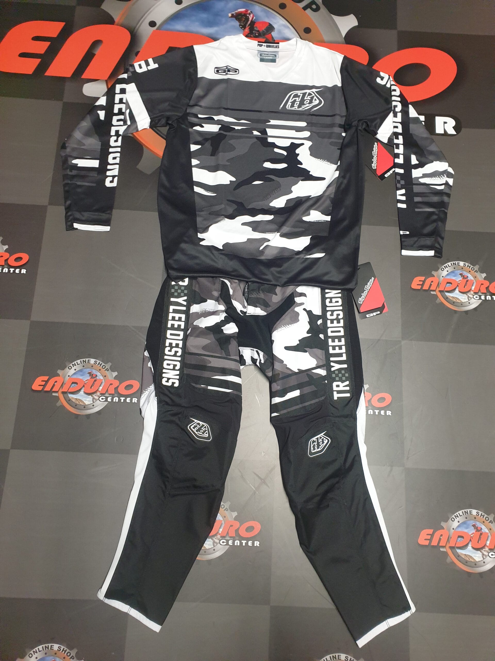 FATO TROY LEE DESIGNS GP FORMULA CAMO BLK/GRY/WHT 3 FATO TROY LEE DESIGNS GP FORMULA CAMO BLK/GRY/WHT - Image 3