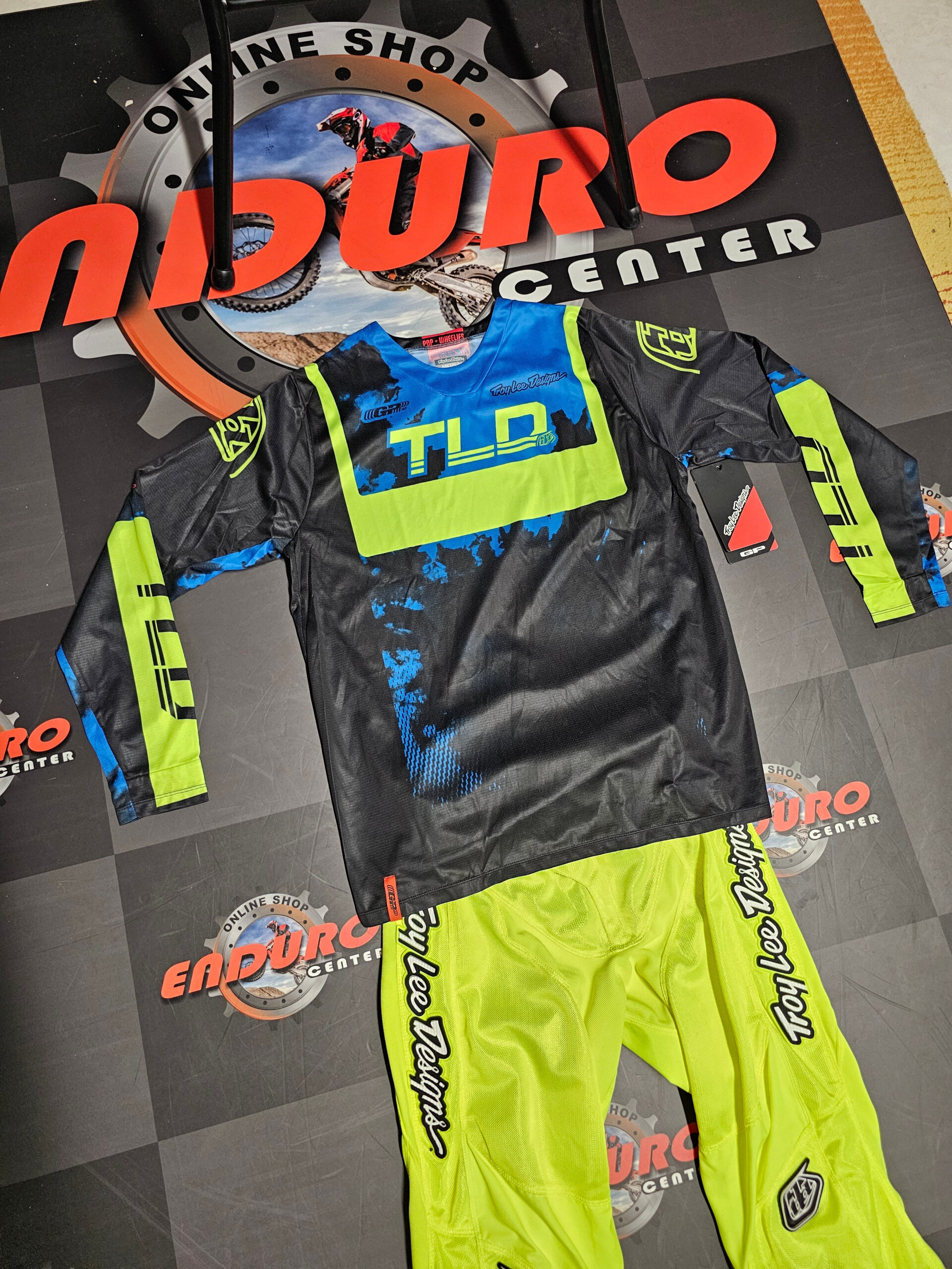CAMISOLA TROY LEE DESIGNS GP ASTRO BLK/YLWFLU/BLU 4 CAMISOLA TROY LEE DESIGNS GP ASTRO BLK/YLWFLU/BLU - Image 4