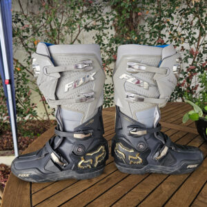 BOTAS USADAS FOX INSTINCT BLK/GRY/GLD