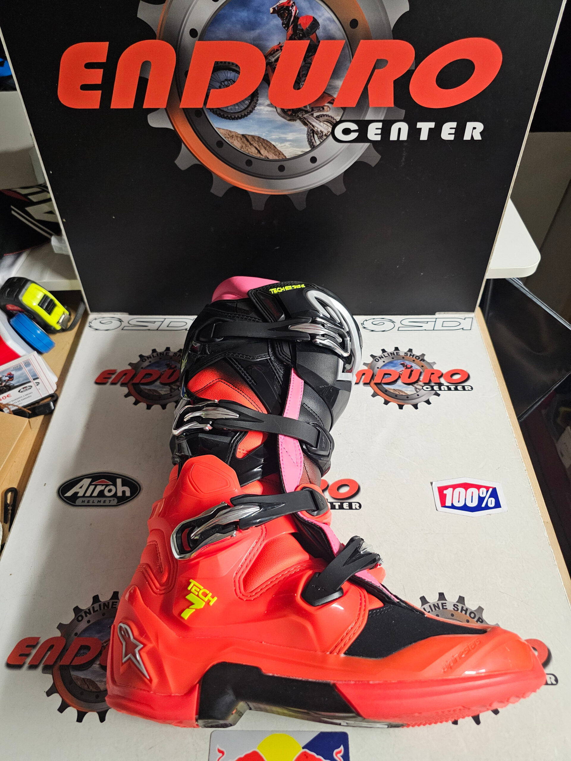 BOTAS ALPINESTARS TECH 7 BLK/RDFLU/MGT NM 25/26 11 BOTAS ALPINESTARS TECH 7 BLK/RDFLU/MGT NM 25/26 - Image 11